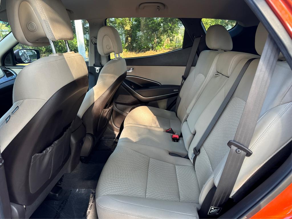 2017 Hyundai Santa Fe Sport - $6,995