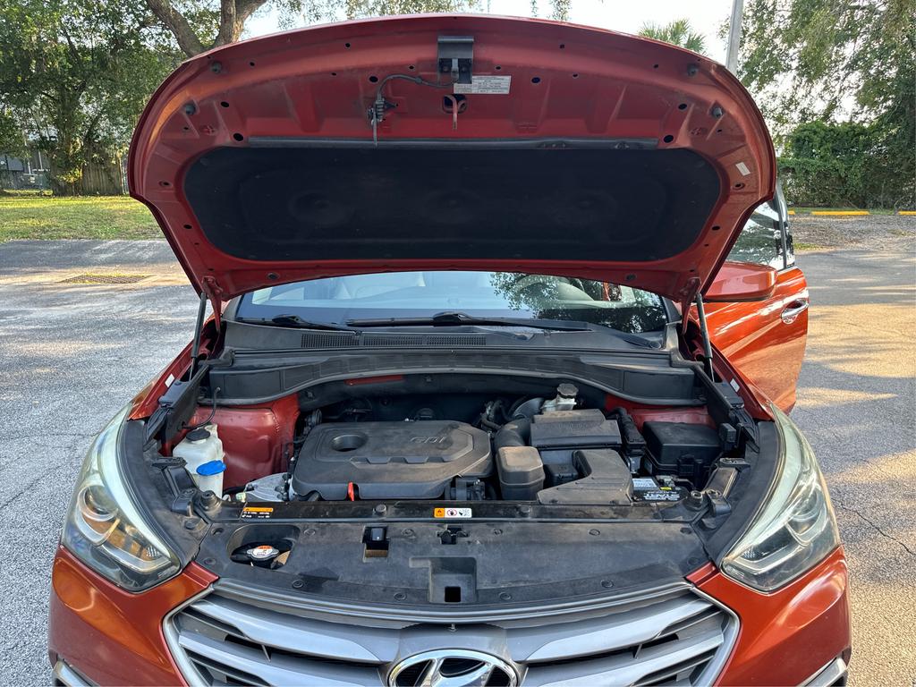 2017 Hyundai Santa Fe Sport - $6,995