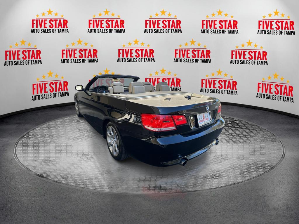 2010 BMW Legend 335i photo