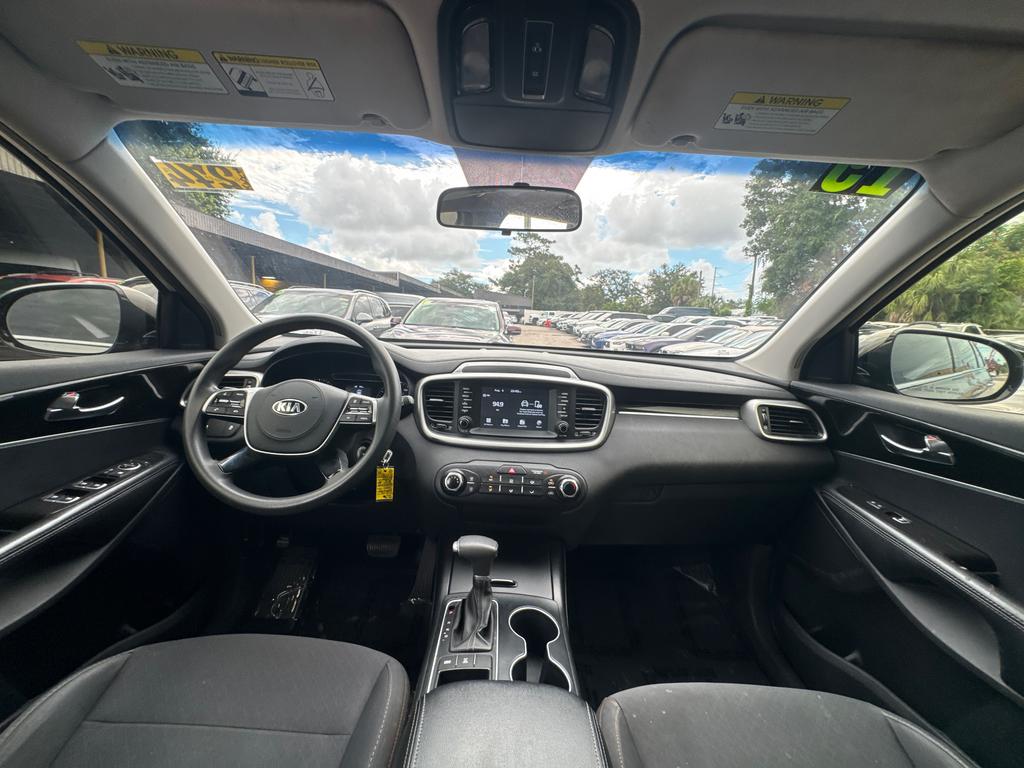 2019 Kia Sorento - $14,995