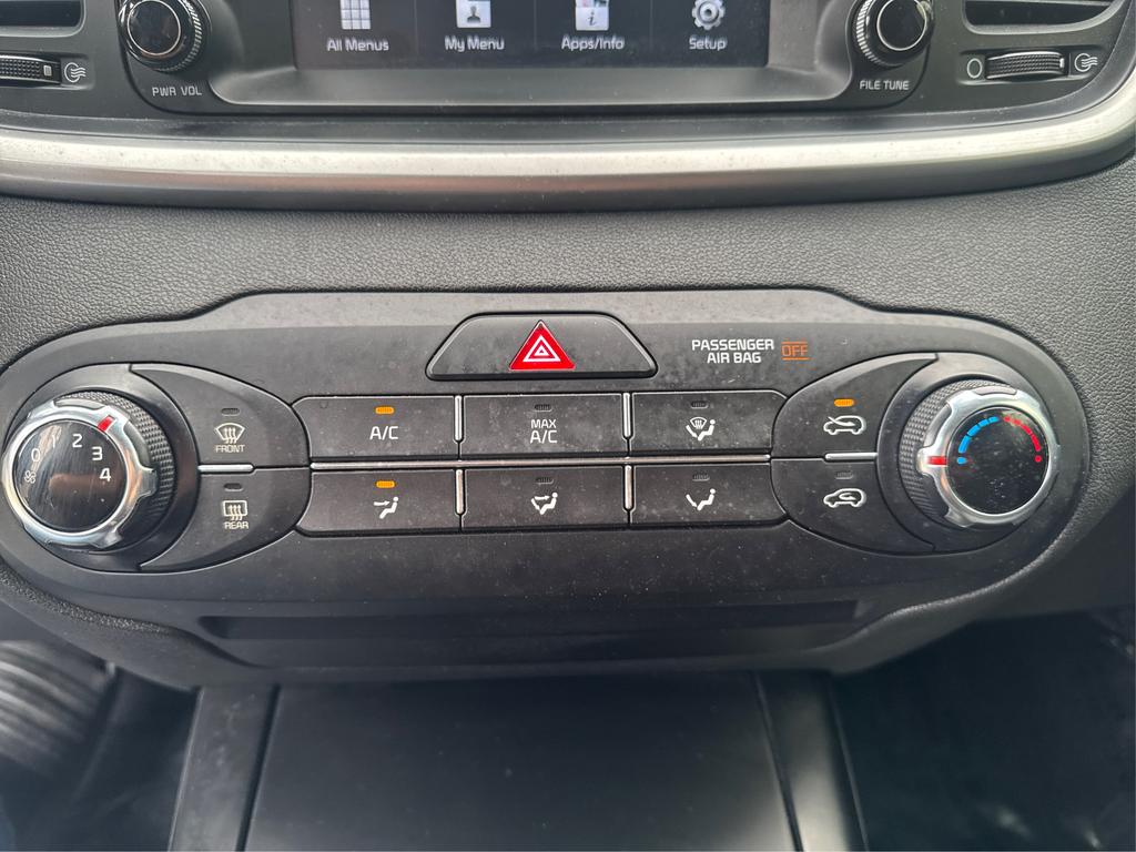 2019 Kia Sorento - $14,995