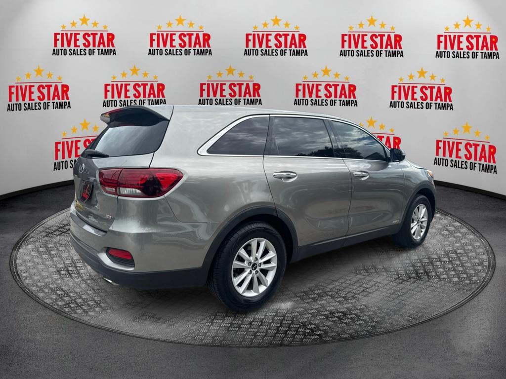 2019 Kia Sorento - $14,995