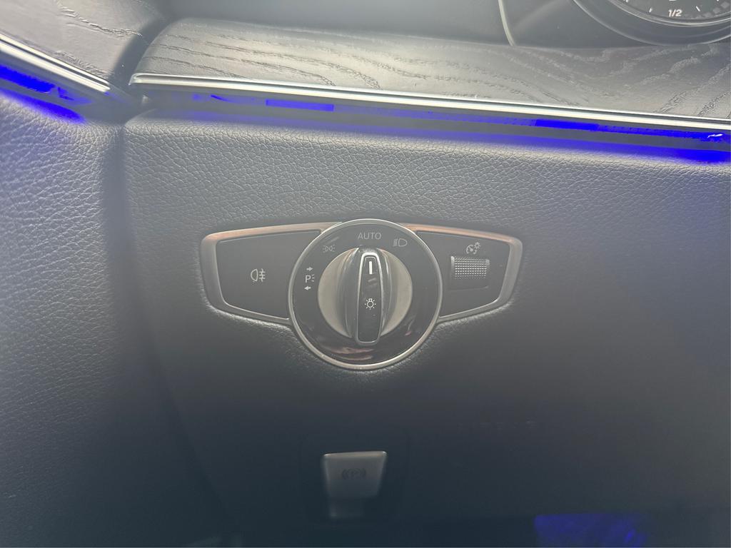 2019 Mercedes-Benz E-Class - $21,995