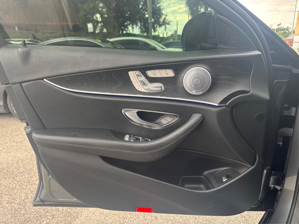 2019 Mercedes-Benz E-Class - $21,995