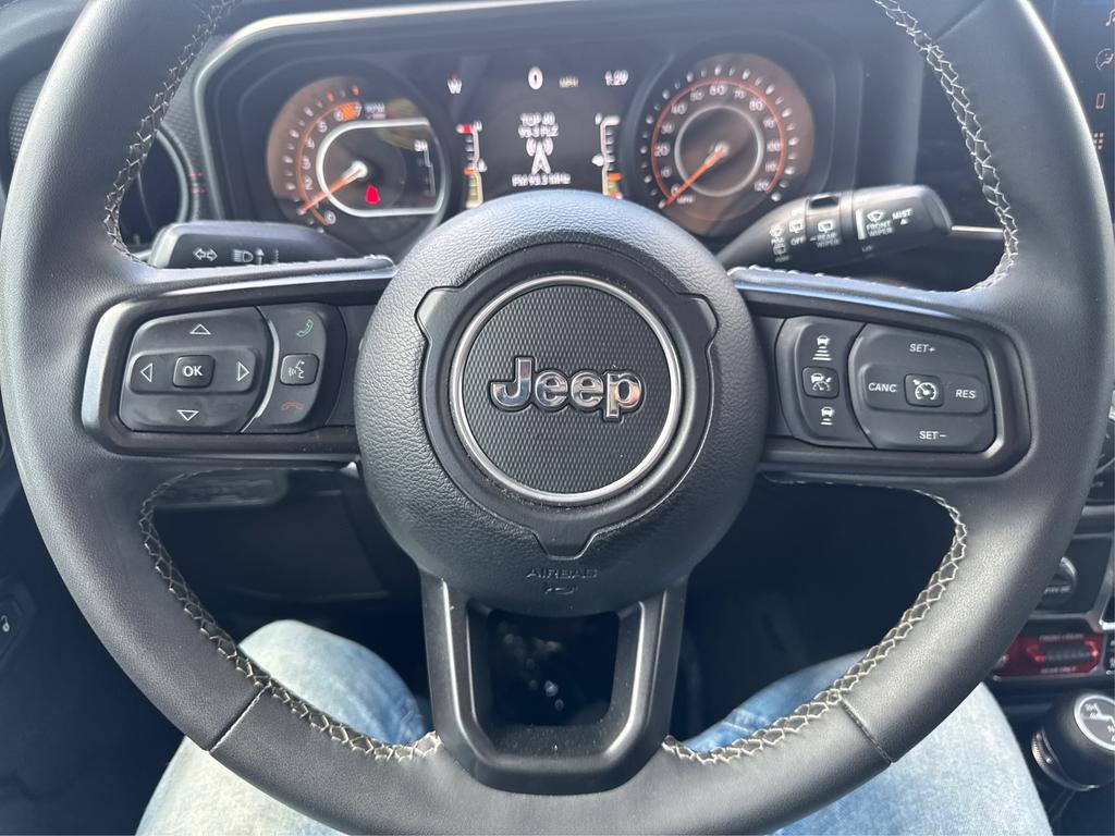 2025 Jeep Wrangler - $34,995