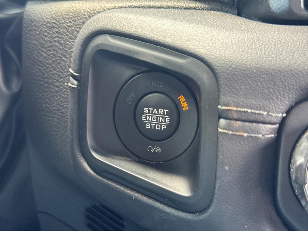 2025 Jeep Wrangler - $34,995