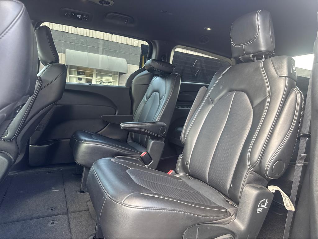 2025 Chrysler Pacifica - $23,995