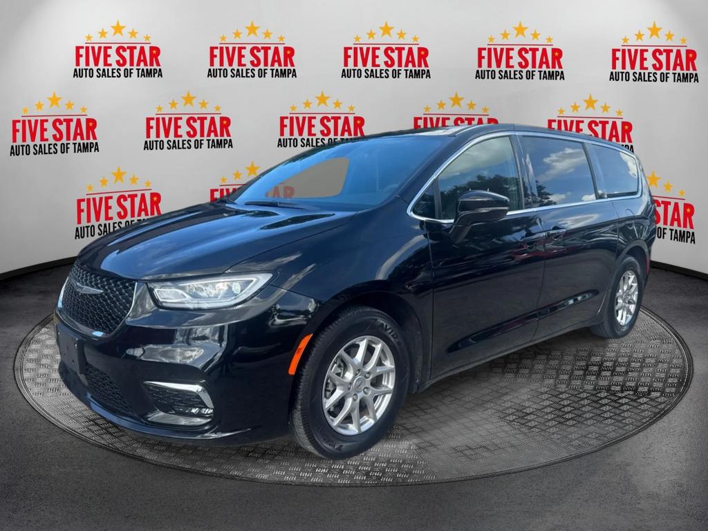 2025 Chrysler Pacifica - $23,995