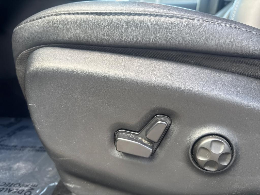 2025 Chrysler Pacifica - $23,995