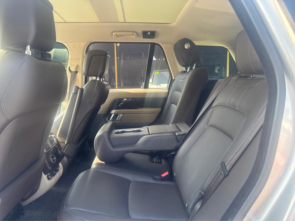 2019 Land Rover Range Rover - $20,995