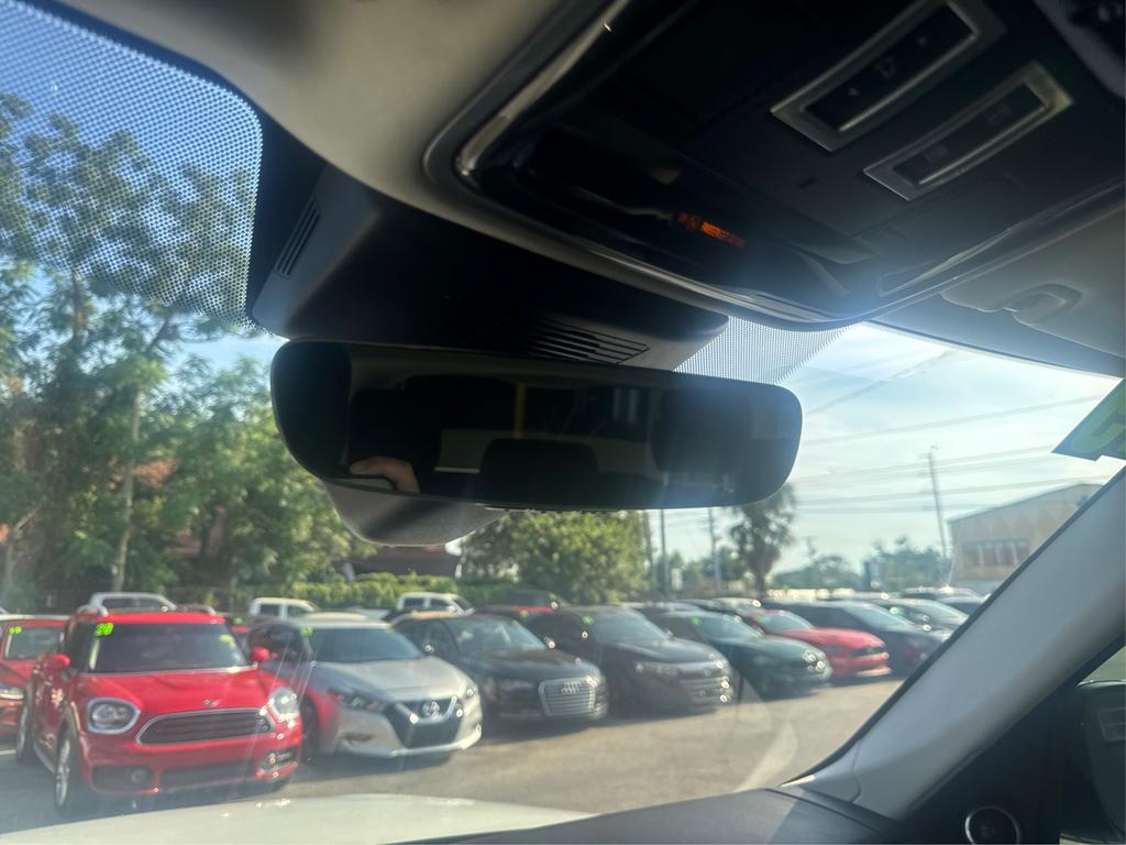 2019 Land Rover Range Rover - $20,995