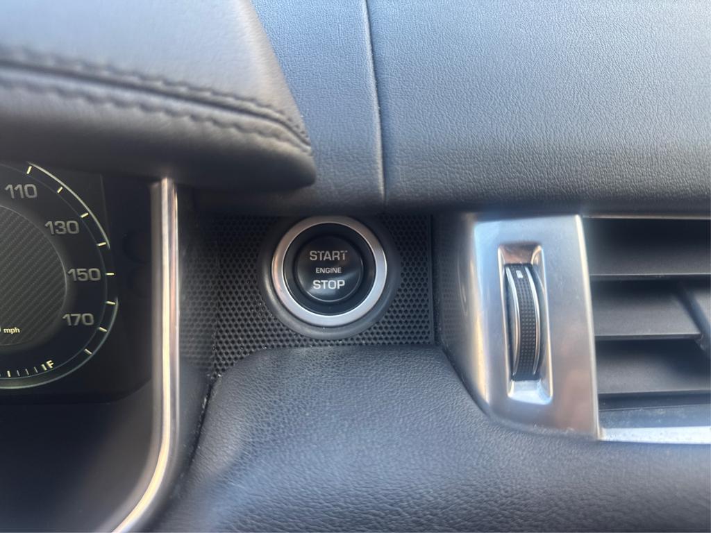 2016 Land Rover Range Rover Sport - $14,995