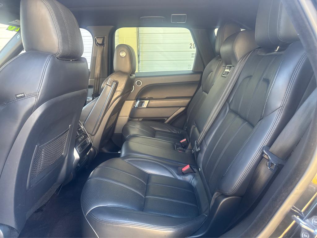 2016 Land Rover Range Rover Sport - $14,995