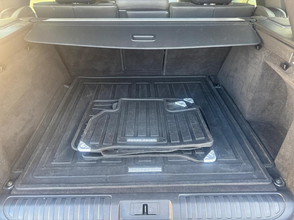 2016 Land Rover Range Rover Sport - $14,995