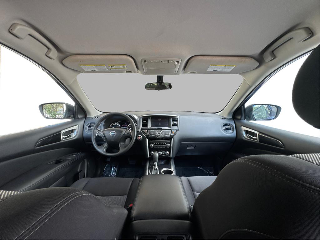 2020 Nissan Pathfinder S photo