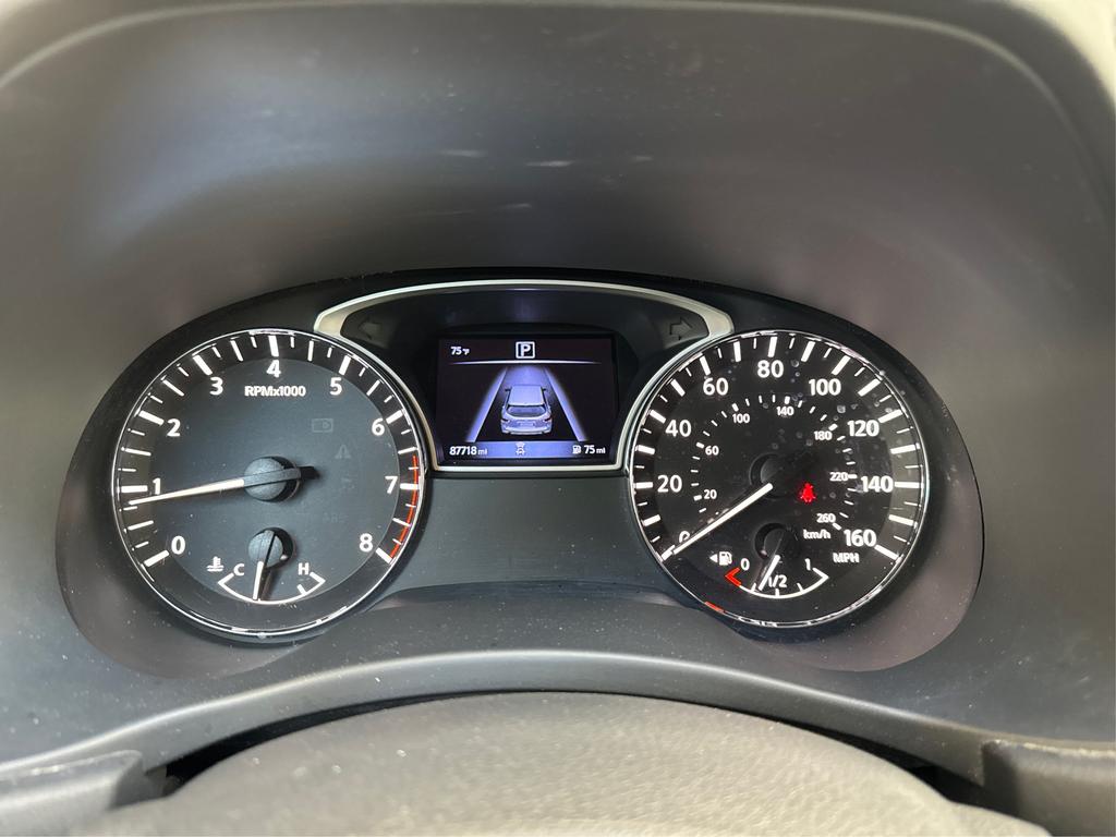 2020 Nissan Pathfinder S photo