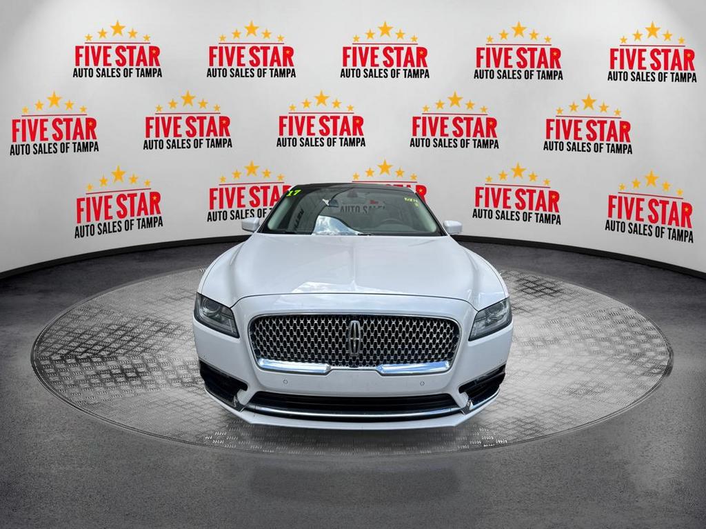 2017 Lincoln Continental Select photo