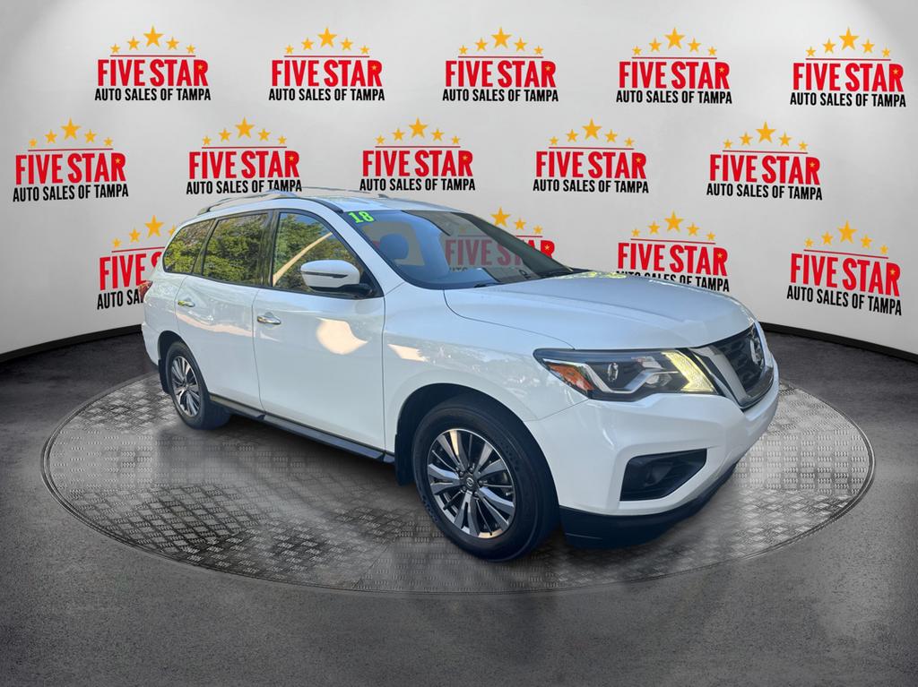 2018 Nissan Pathfinder S photo