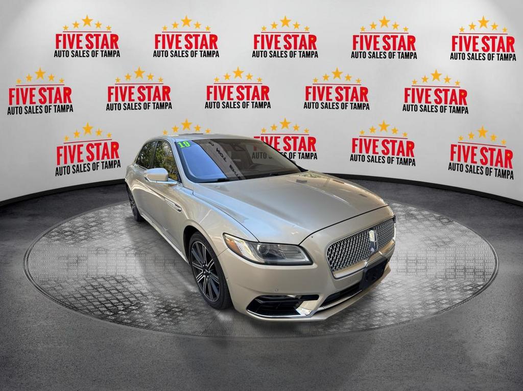 2017 Lincoln Continental Reserve photo
