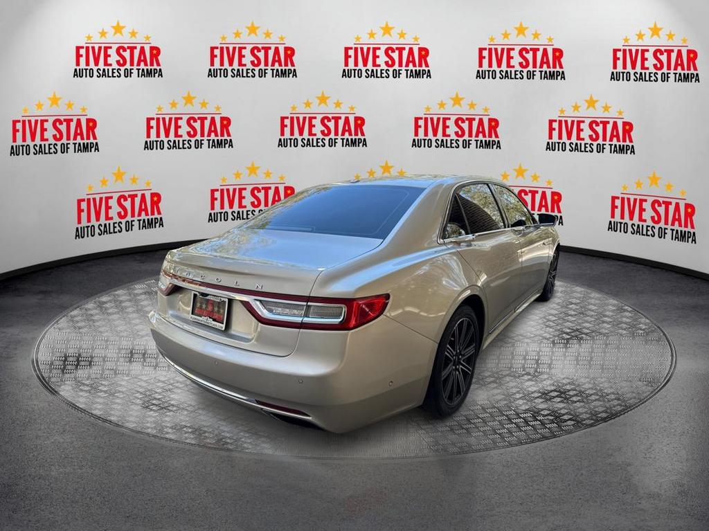 2017 Lincoln Continental Reserve photo