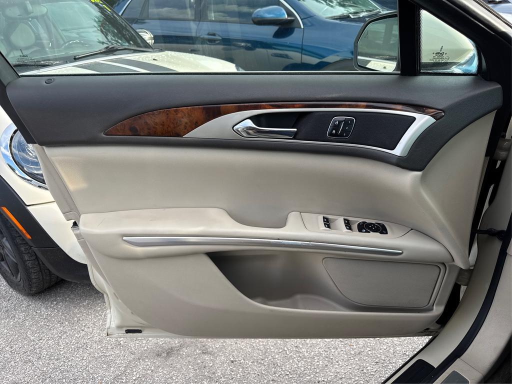 2016 Lincoln MKZ - $6,995