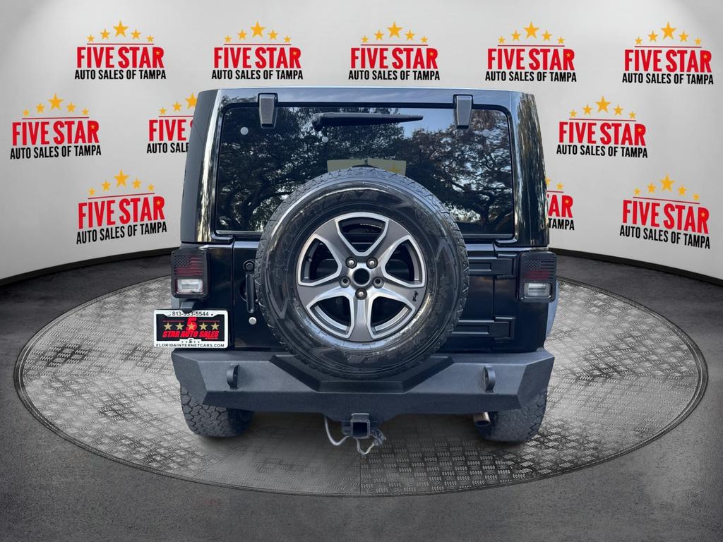 2013 Jeep Wrangler Sahara photo