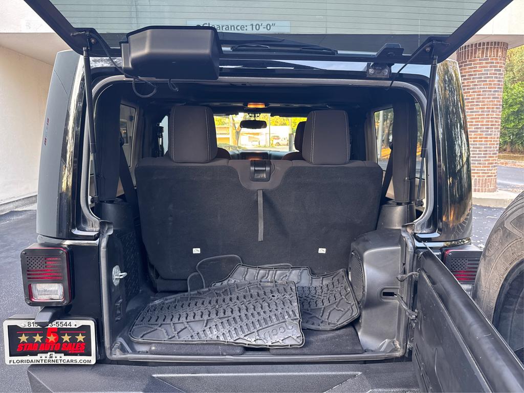 2013 Jeep Wrangler Sahara photo
