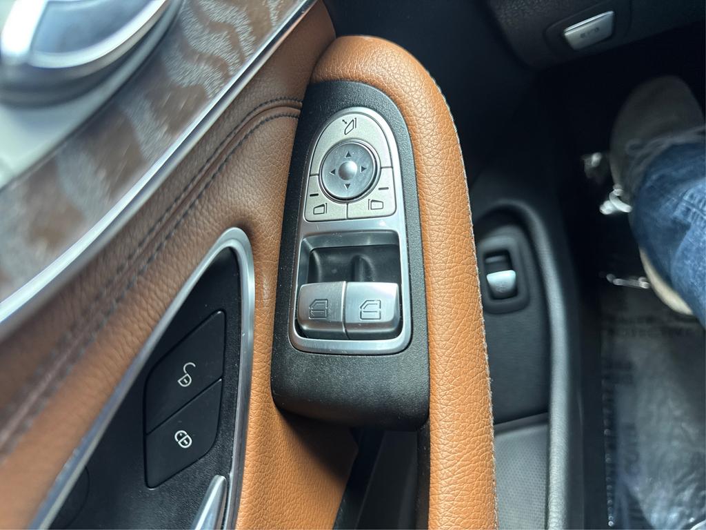 2018 Mercedes-Benz C-Class - $16,995