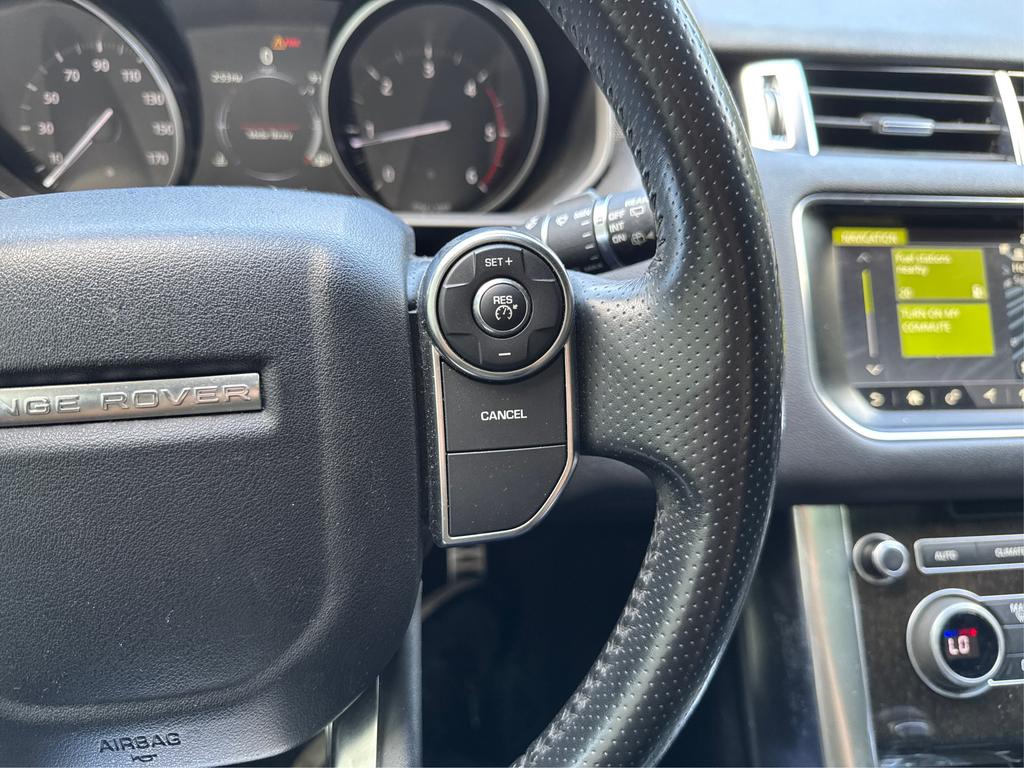 2017 Land Rover Range Rover Sport - $13,995