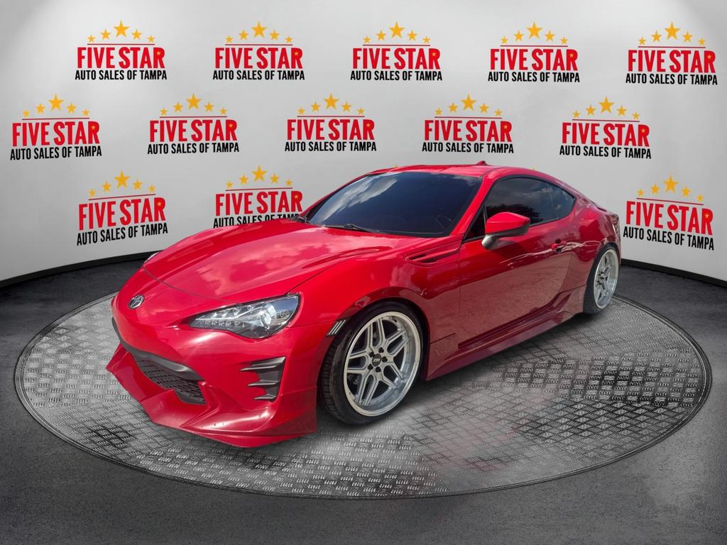 2017 Toyota 86 - $14,995
