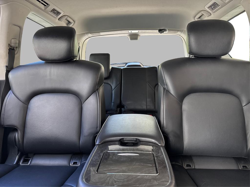 2020 Infiniti QX80 Luxe photo