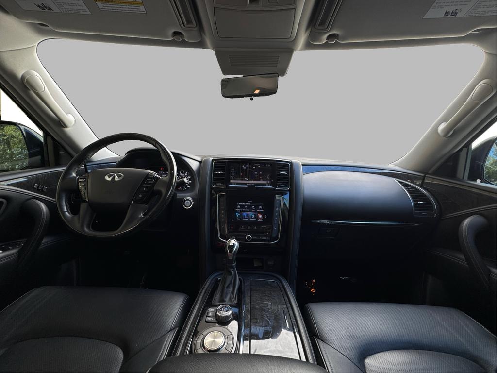 2020 Infiniti QX80 Luxe photo