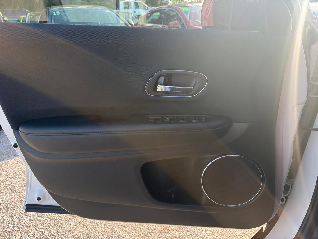 2022 Honda HR-V - $19,995