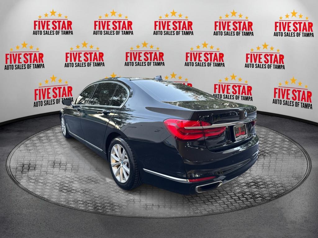 2018 BMW 7-Series 740i photo