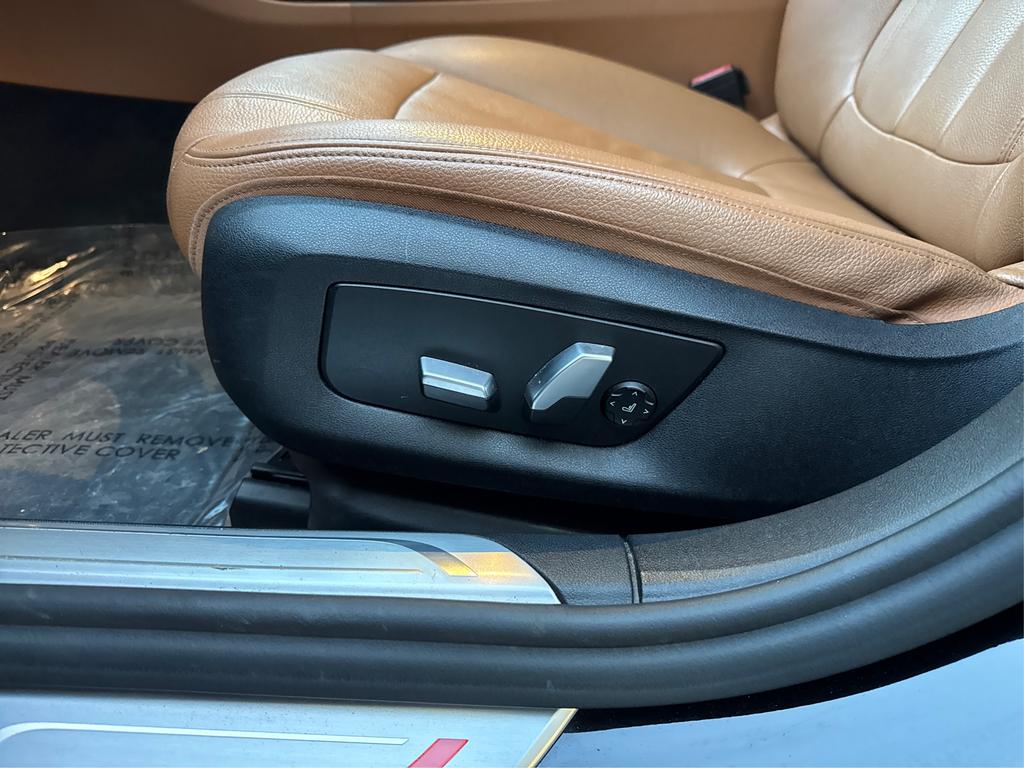 2018 BMW 7-Series 740i photo