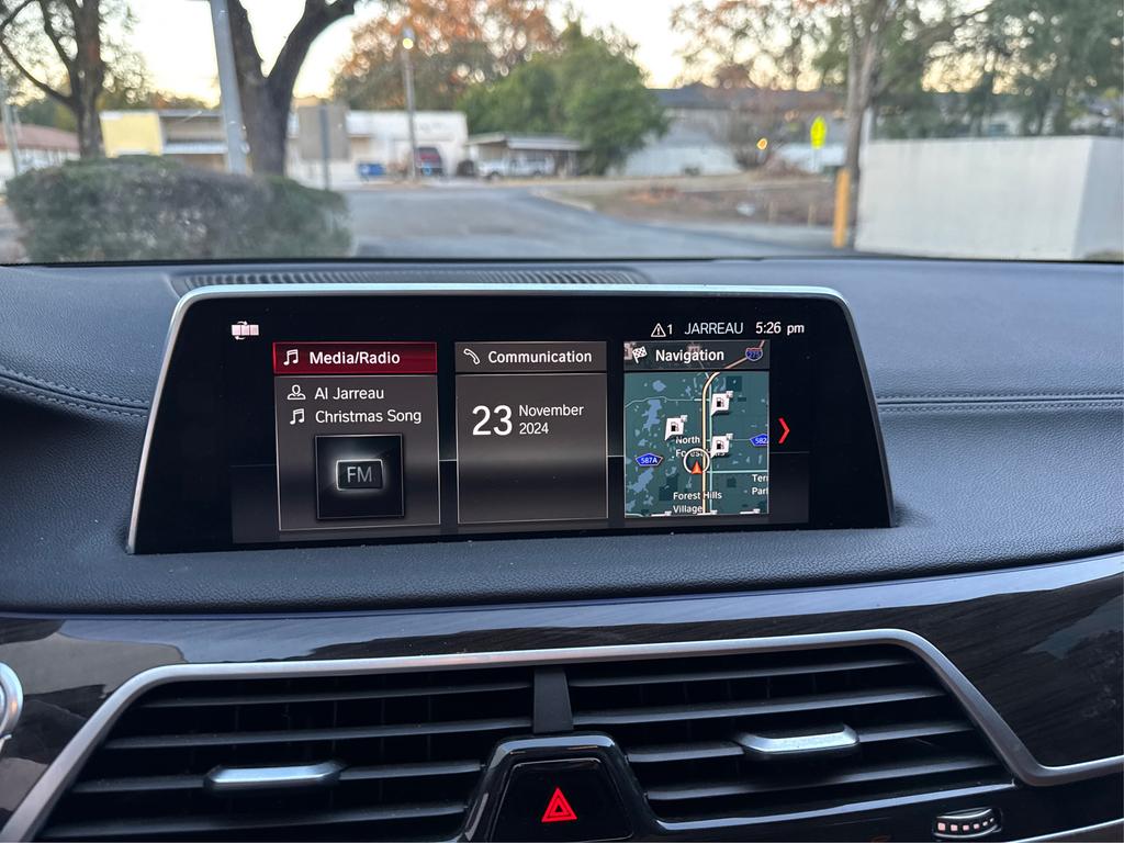 2018 BMW 7-Series 740i photo