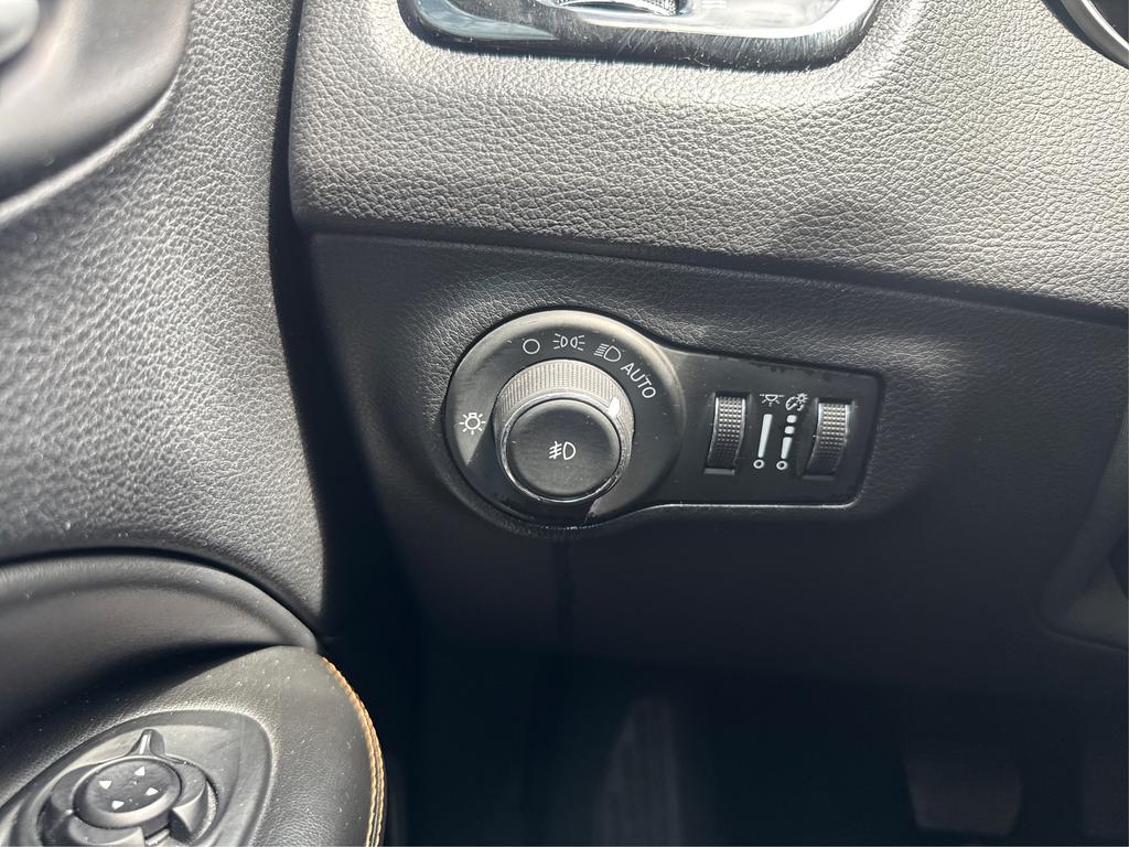 2019 Jeep Compass - $8,995