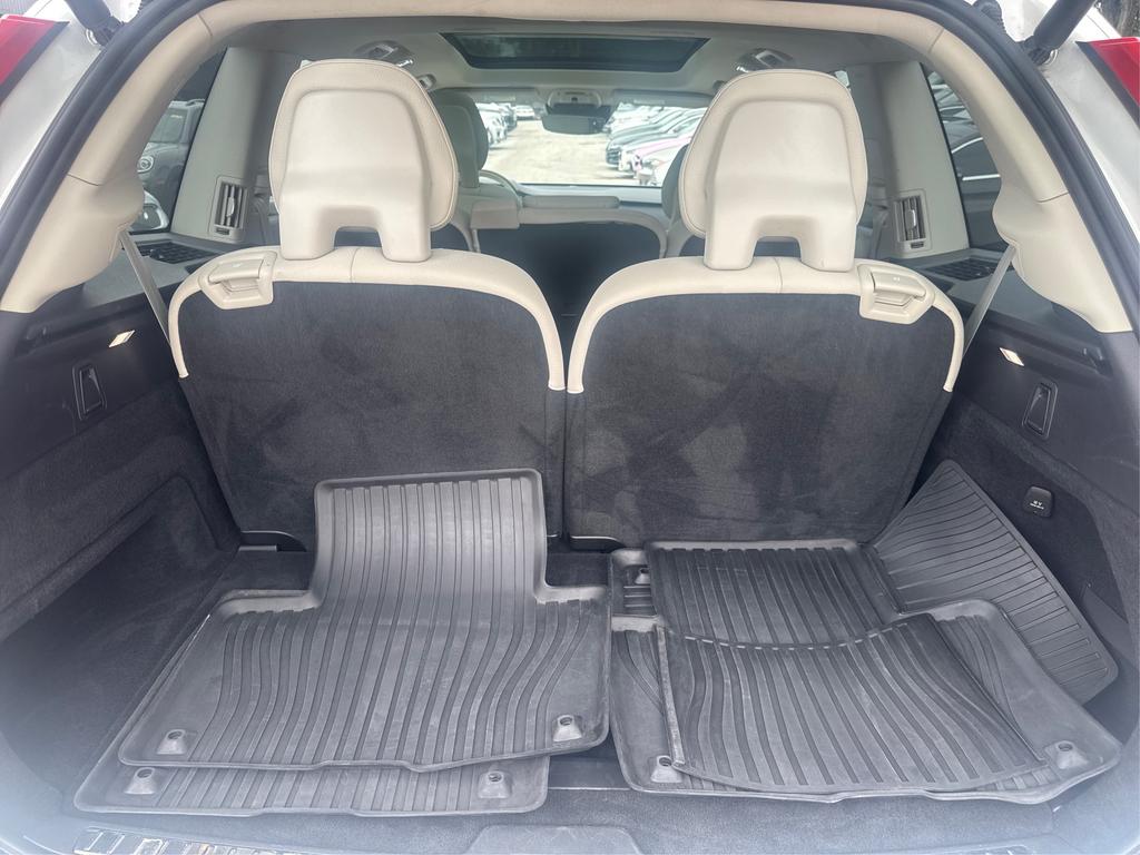 2021 Volvo XC90 - $24,995