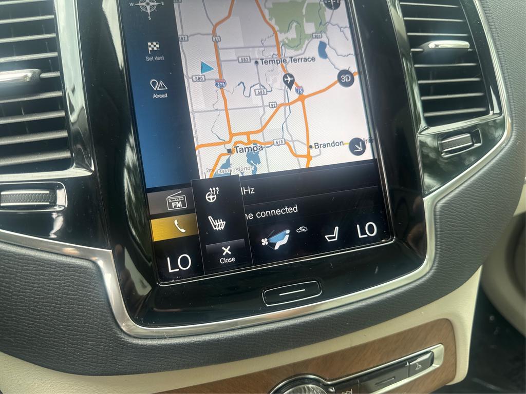 2021 Volvo XC90 - $24,995
