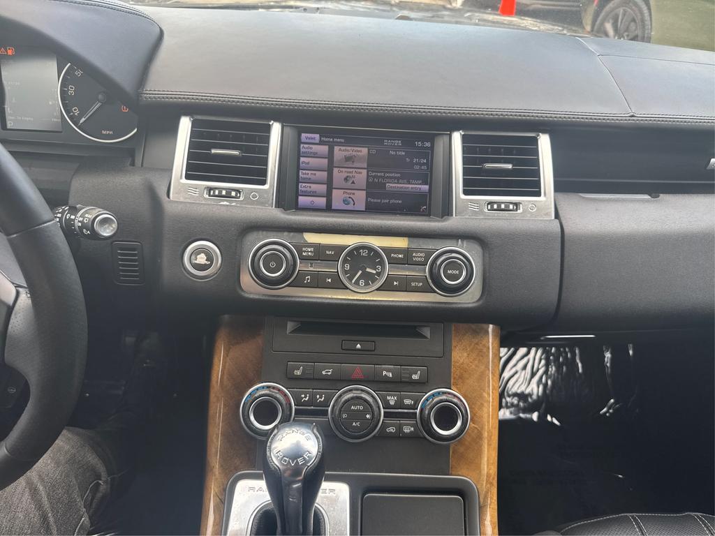 2013 Land Rover Range Rover Sport - $9,995