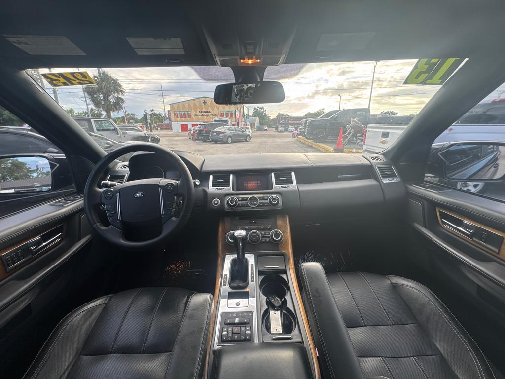 2013 Land Rover Range Rover Sport - $9,995
