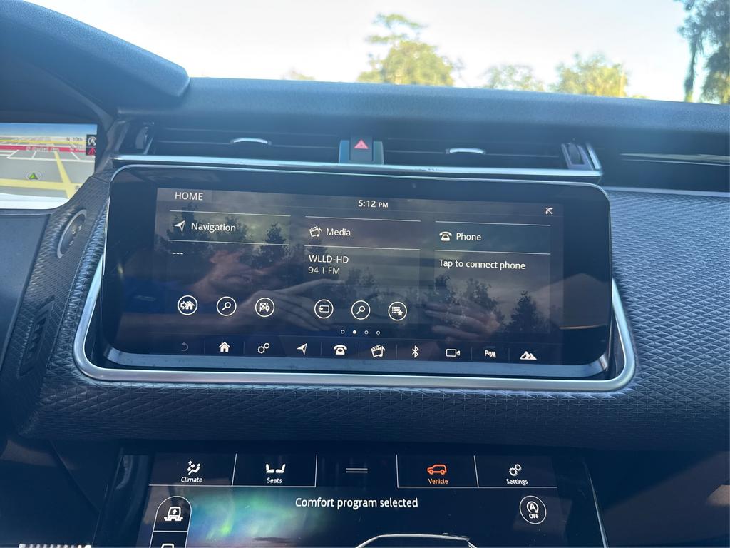 2018 Land Rover Range Rover Velar - $19,995