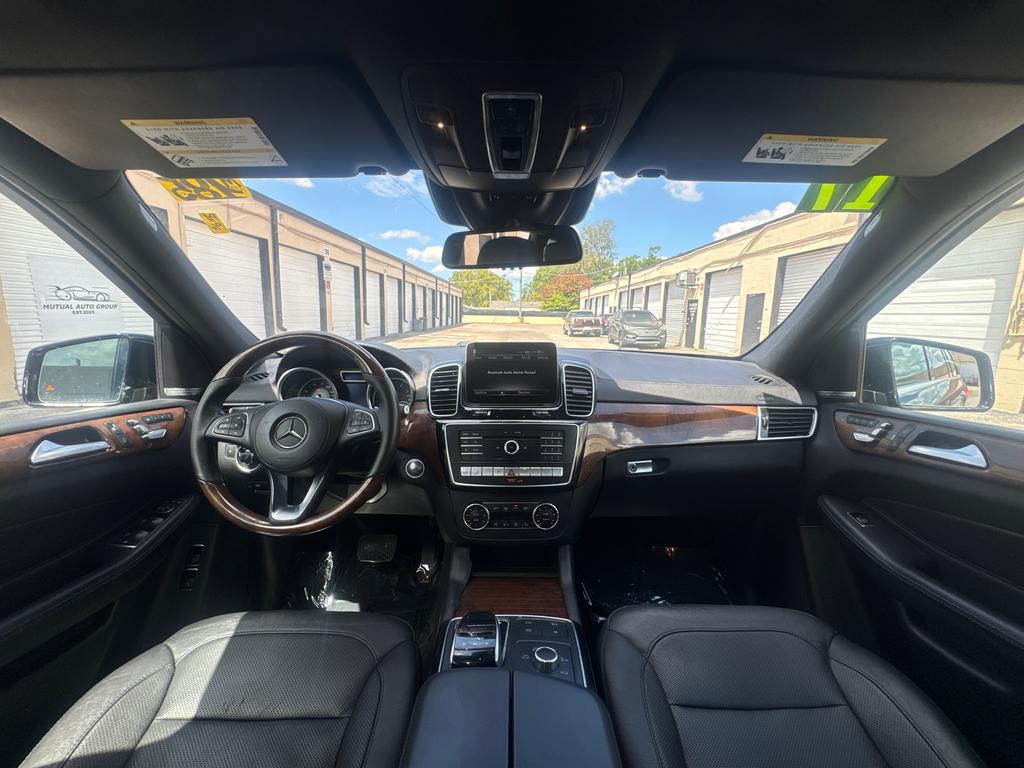 2017 Mercedes-Benz GLS - $22,995