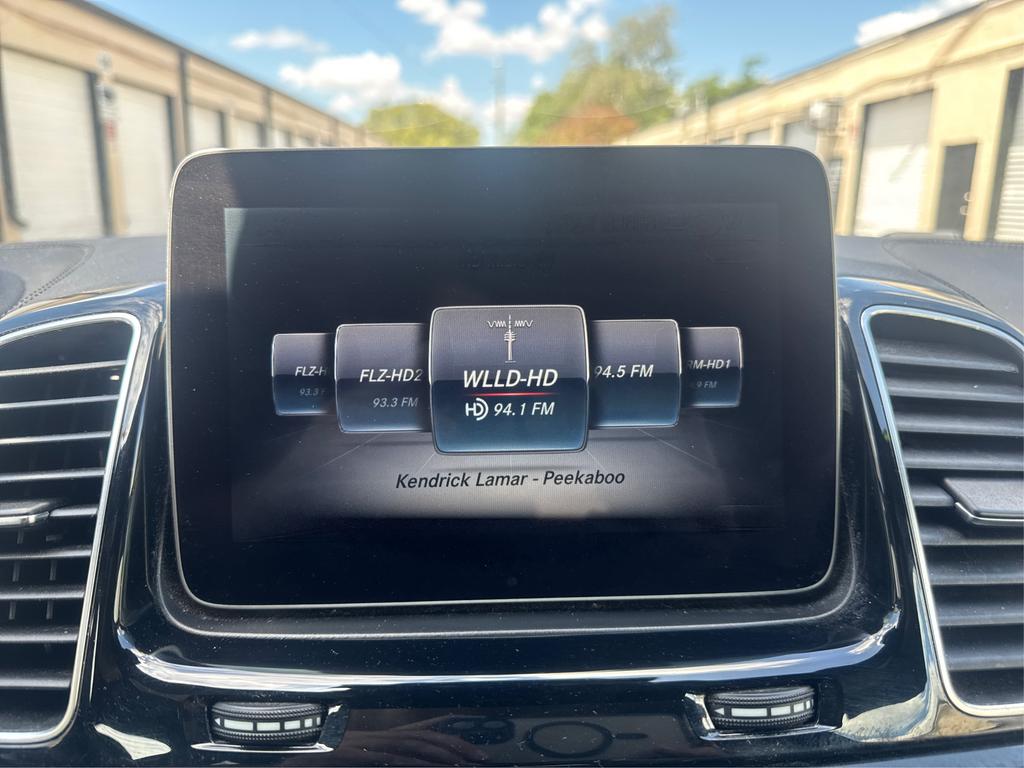 2017 Mercedes-Benz GLS - $22,995