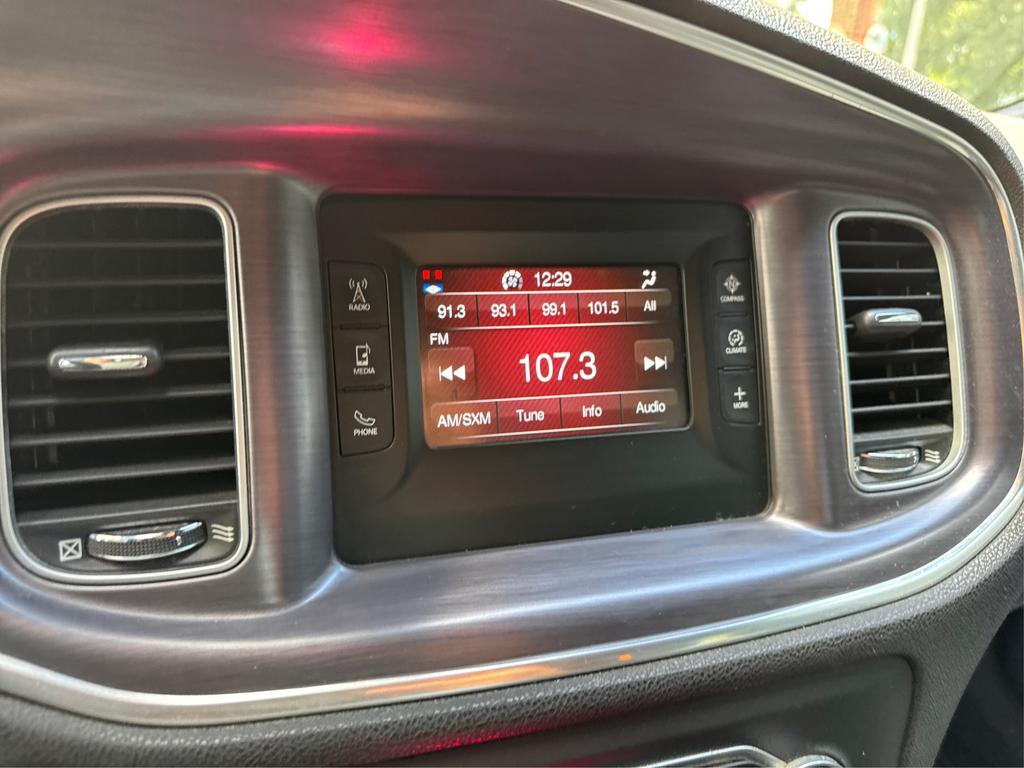 2015 Dodge Charger - $9,995
