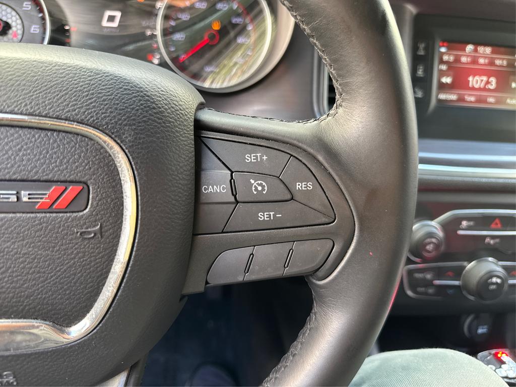 2015 Dodge Charger - $9,995