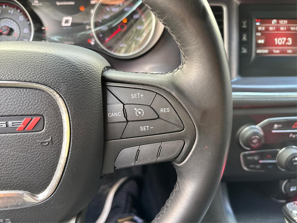 2015 Dodge Charger - $9,995