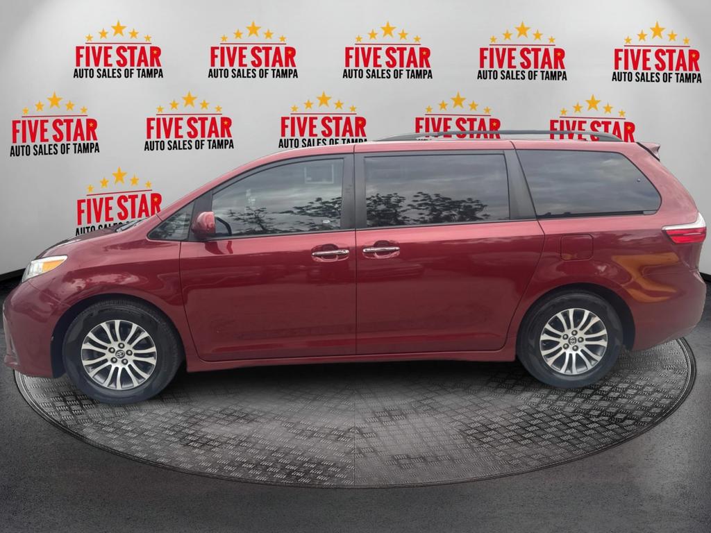 2019 Toyota Sienna - $19,995