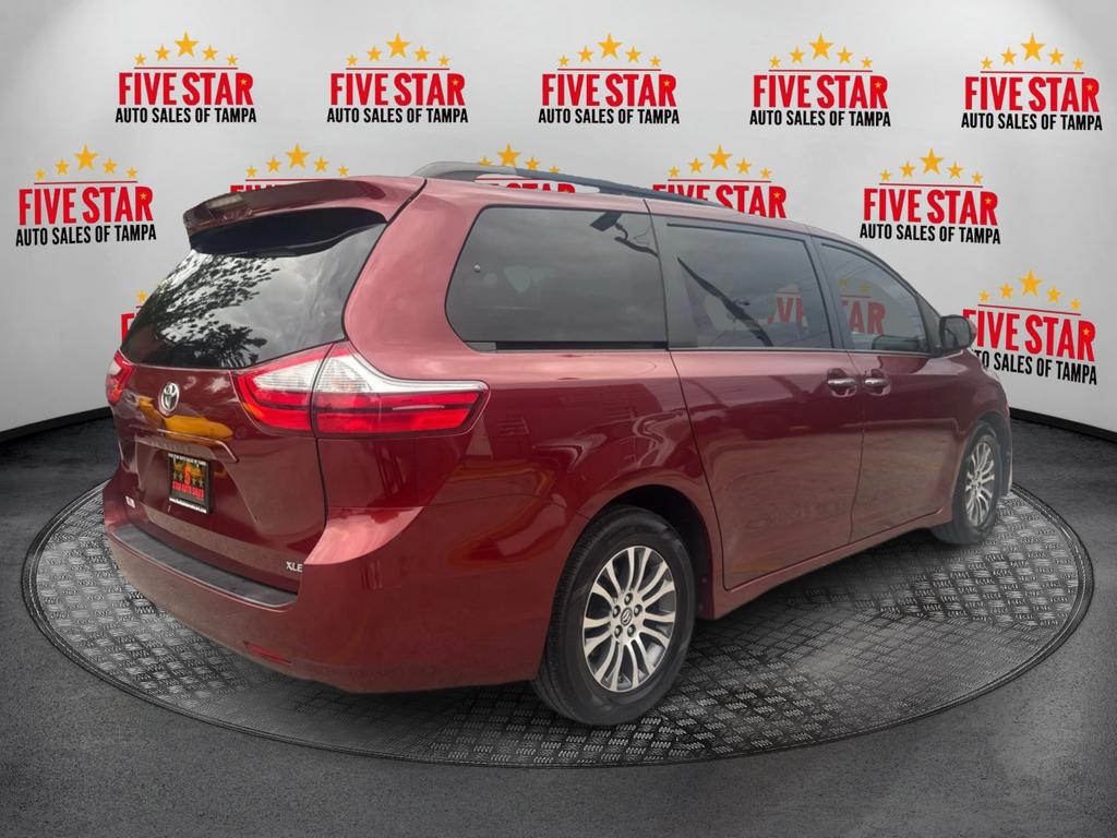 2019 Toyota Sienna - $19,995