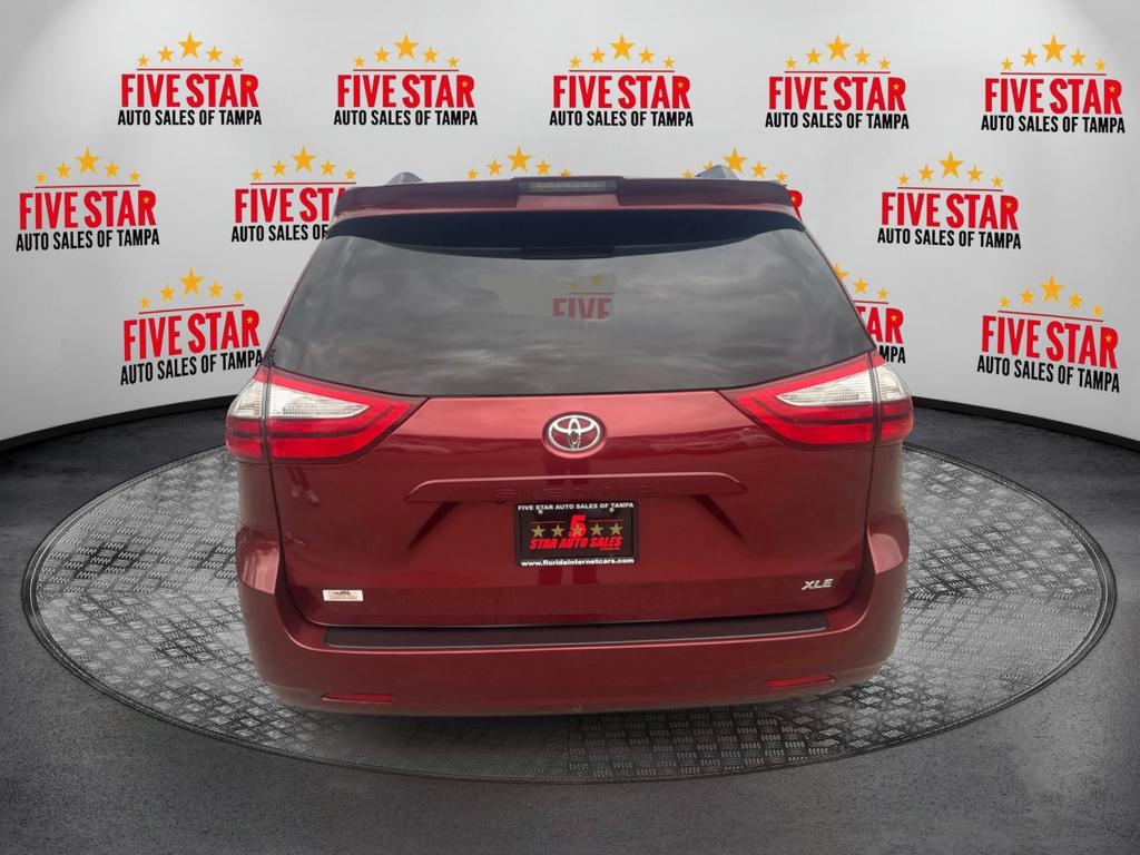 2019 Toyota Sienna - $19,995